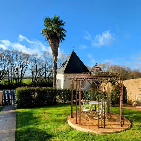 Renove Au Bord De La Sarthe, Calme Et Parking Prive - Fr-1-410-460 Sablé-sur-Sarthe